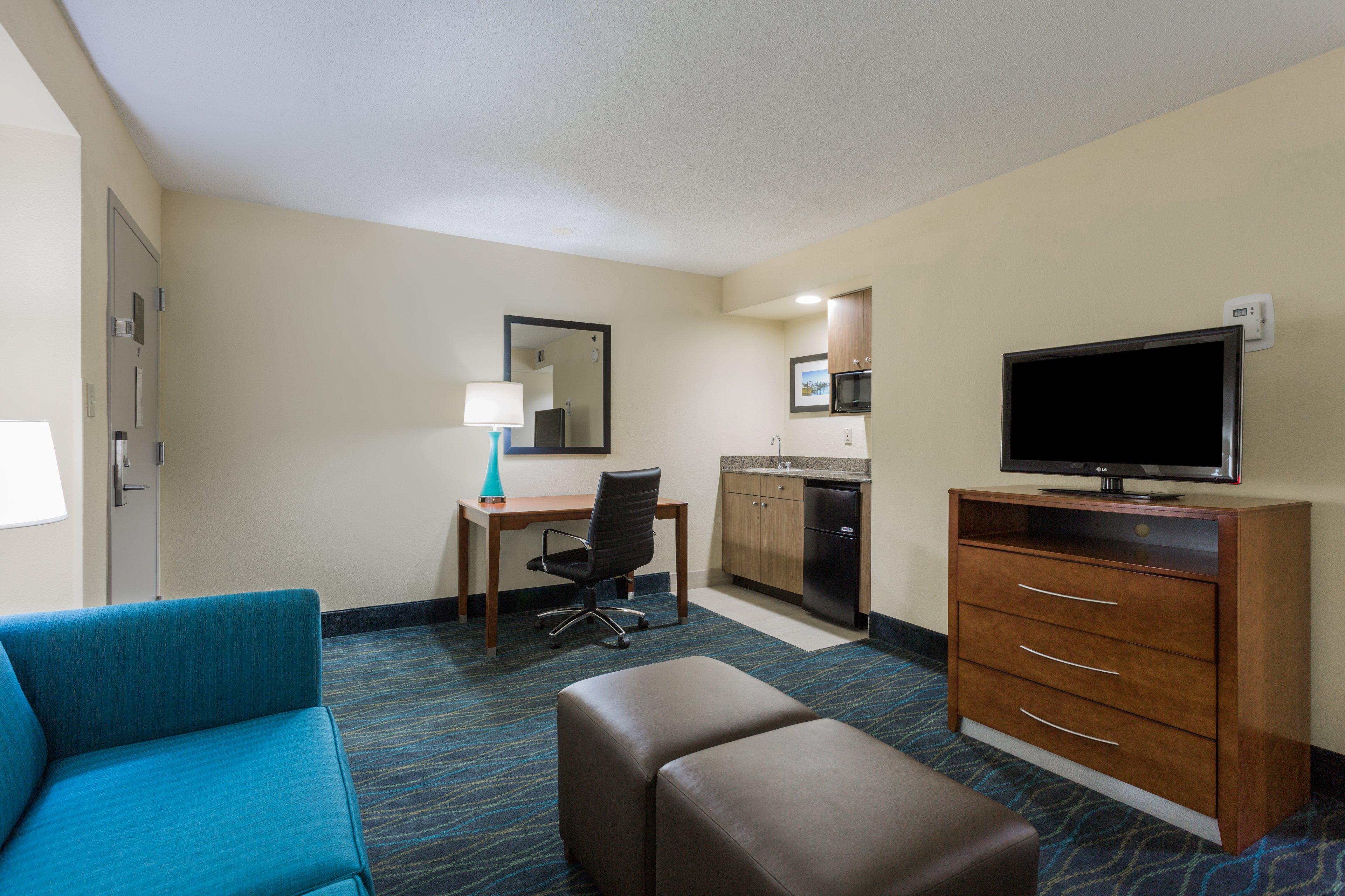 Holiday Inn Express & Suites Wilmington-University Center By Ihg מראה חיצוני תמונה