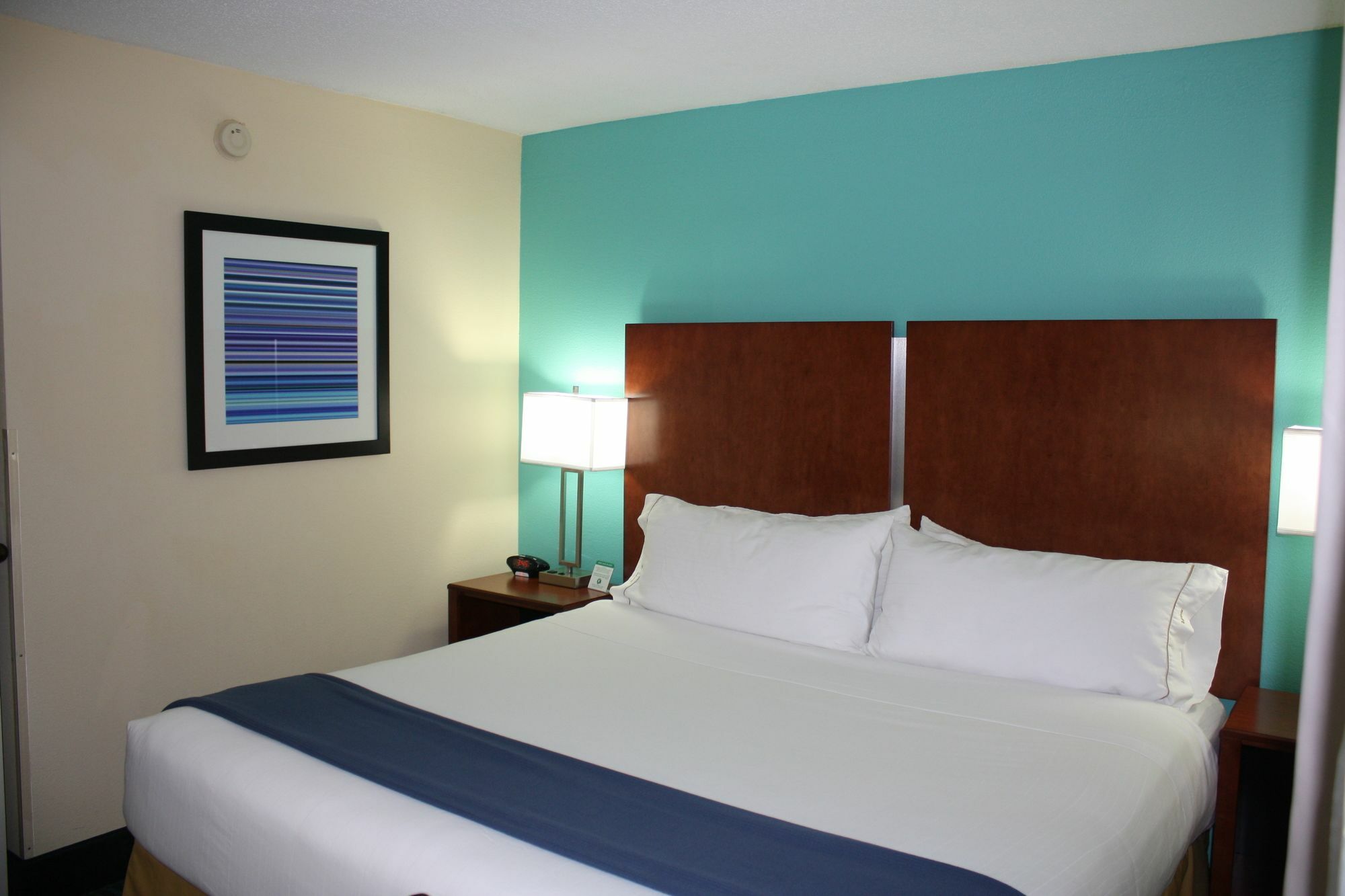 Holiday Inn Express & Suites Wilmington-University Center By Ihg מראה חיצוני תמונה