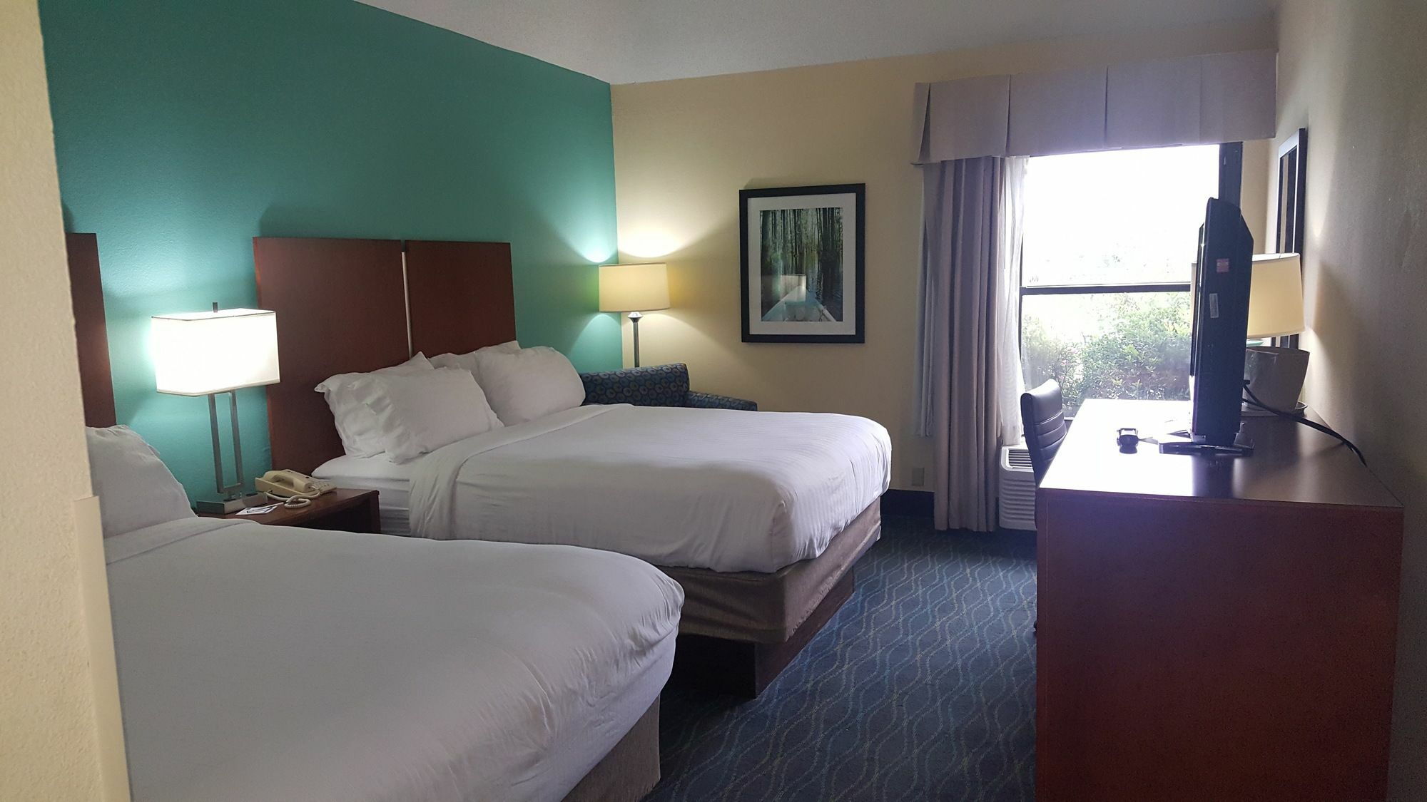 Holiday Inn Express & Suites Wilmington-University Center By Ihg מראה חיצוני תמונה